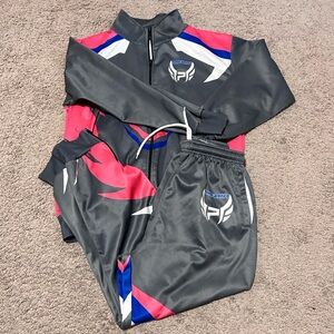 Crezo Sports Women’s Track Suit 
Size M